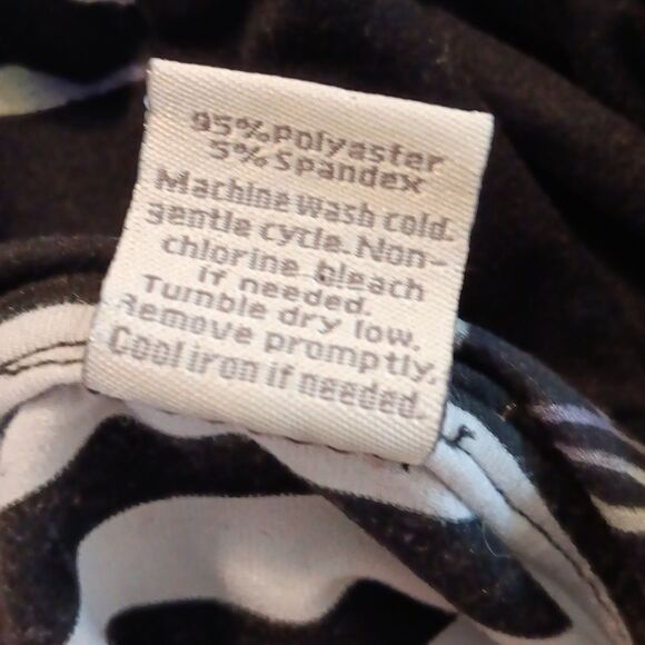 Lildy Striped and Flowered Hoodie - Picture 9 of 10